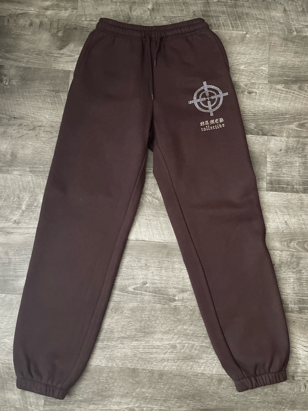 COLLECTIVE Fallen Rhinestone
Sweatpants Brown
Y2K Joggers XS Adult unisex